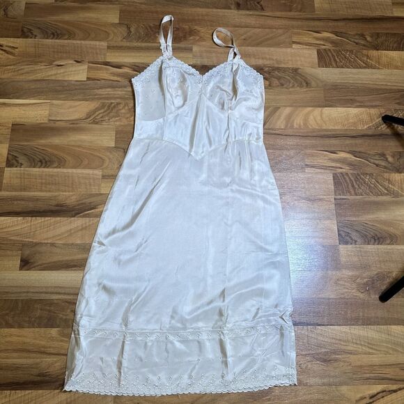 Charmode Sears Vintage 60's Full Slip Dress Size 34 Average Embroidery - Picture 1 of 6